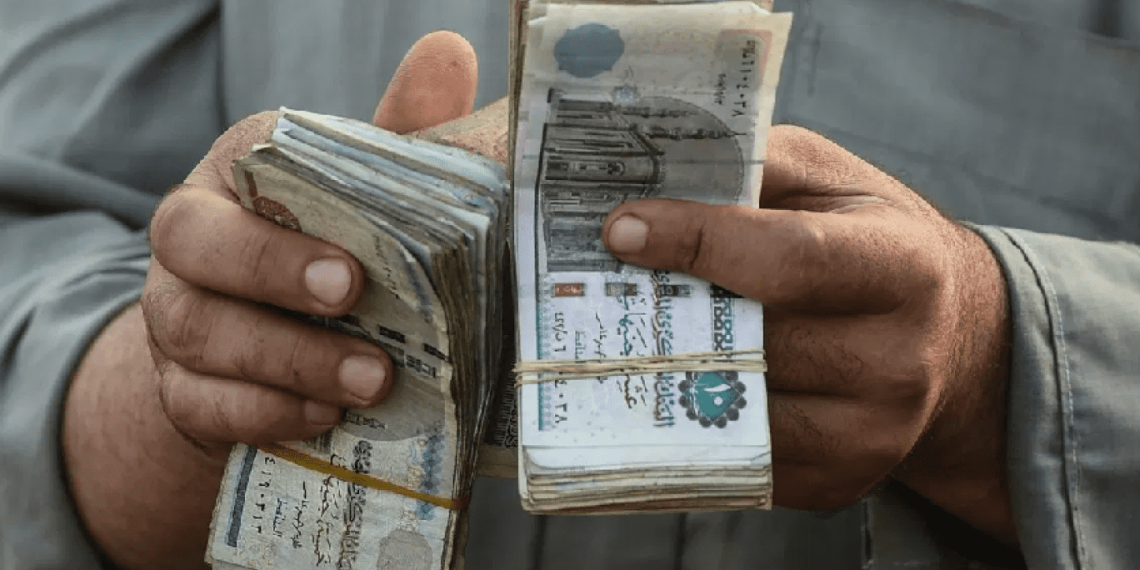 دولار وجنيه مصري