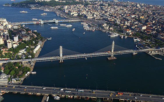 جسر القرن الذهبي - اسطنبول