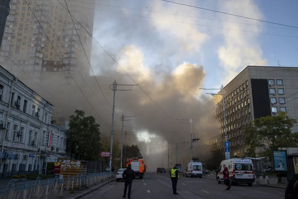 إنفجارات تهز العاصمة الأوكرانية