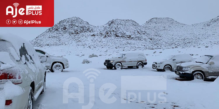 مدينة تبوك السعودية على موعد مع الثلوج