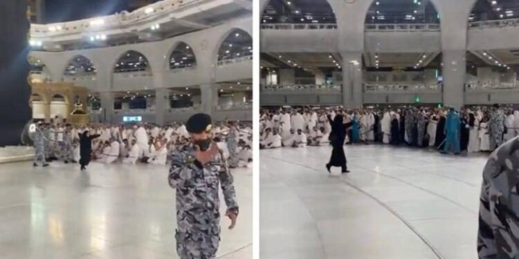 فيديو معتمرة تفرح لتقبيل الحجر الاسود