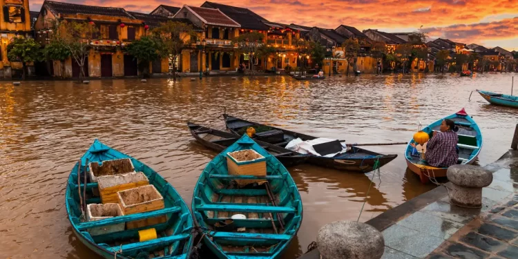كم تكلفة السياحة في فيتنام