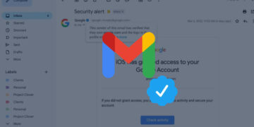 العلامة الزرقاء متاحة بـ Gmail