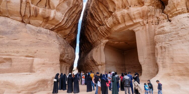 قفزة اقتصادية قوية في القطاع السياحي السعودي