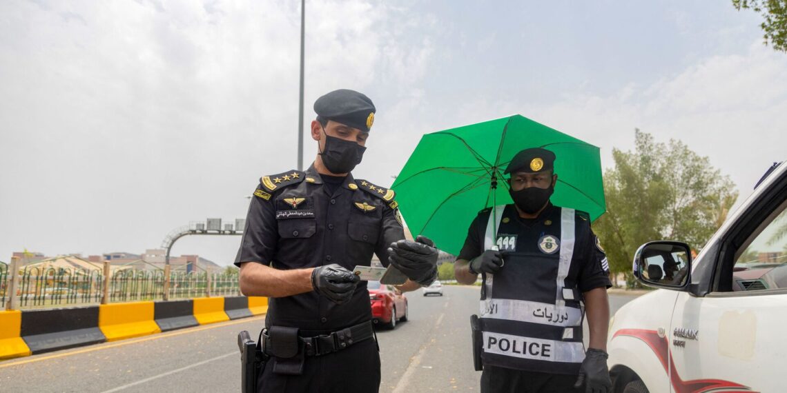 غرامة قاسية لمن ينقل المخالفين لموسم الحج