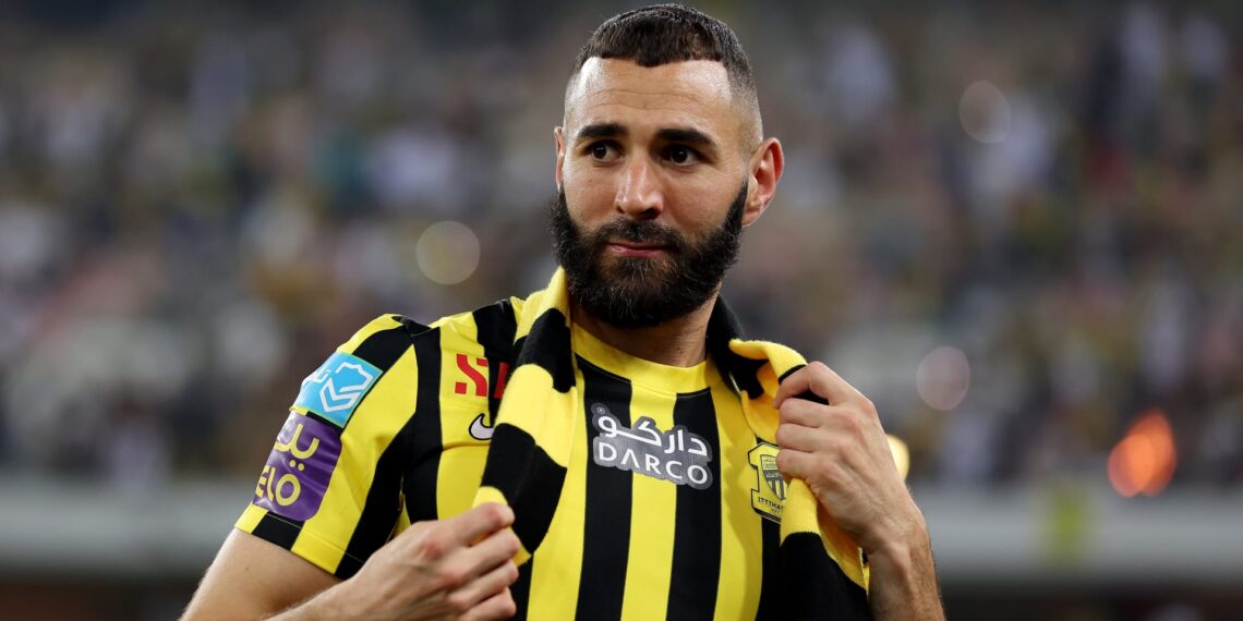 بنزيمة يصدم ريال مدريد بتصرفه الغريب