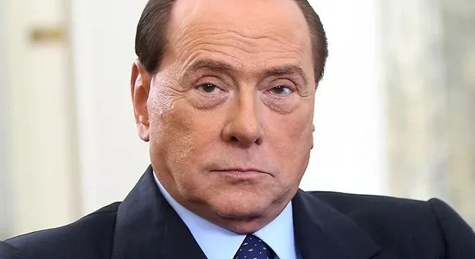 وفاة رئيس الوزراء الإيطالي الأسبق برلسكوني