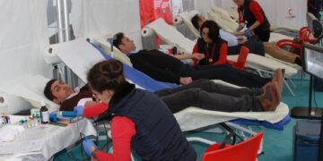 اقبال شديد على التبرع بالدم في تركيا