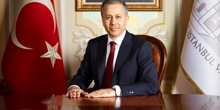 وزير الداخلية التركي سيتم خفض أعداد المهاجرين خلال 4 أشهر