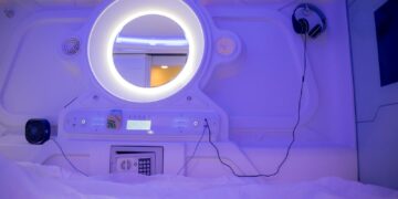 خدمة فاخرة "كبسولات للنوم" في مطارات الرياض