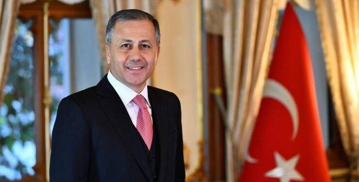 هل تم ترحيل مغربيين الى سوريا من تركيا! وزير الداخلية يجيب