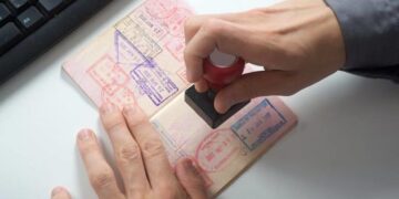 الأردن تمنح تأشيرات سياحية للسوريين
