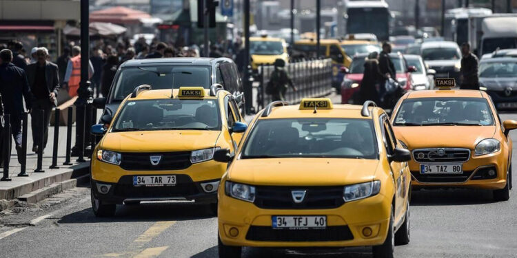 بدء من اليوم ارتفاع تسعيرة التاكسي بإسطنبول