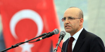 وزير المالية التركي.. عازمون على محاربة التضخم بتركيا
