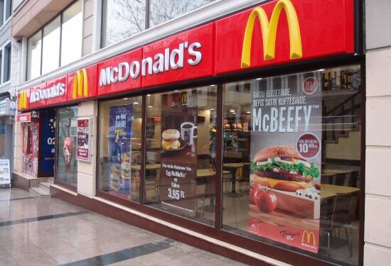 قرار من ماكدونالدز تركيا دعماً لغزة
