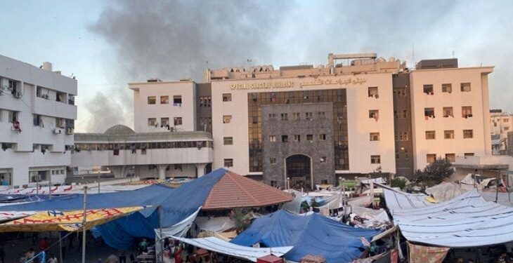 عاجل: قصف إسرائيلي يستهدف مستشفى الشفاء في قطاع غزة