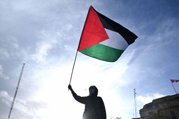 تطورات الحرب في يومها لـ 33 على قطاع غزة