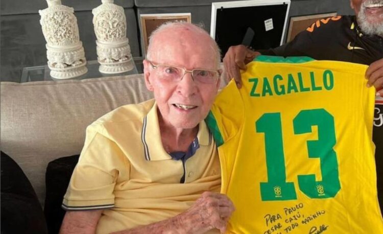 رحيل أسطورة كرة القدم البرازيلية زاغالو