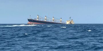 سوريون مفقودون بغرق سفينة في البحر الأسود