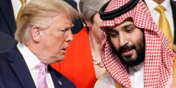 لماذا تدفع السعودية المليارات لترامب