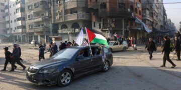 وقف إطلاق النار في غزة يدخل حيز التنفيذ
