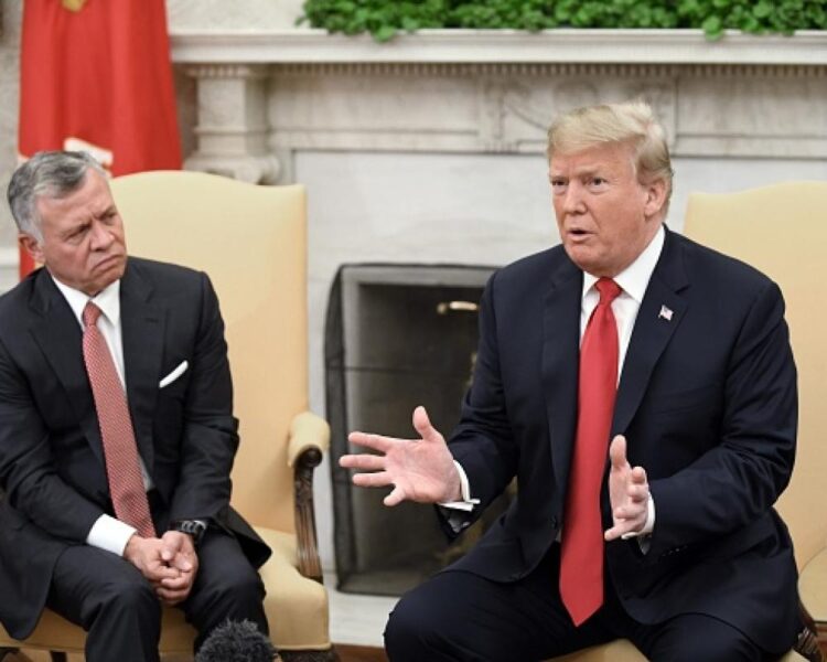 ترامب مصمّم على تهجير سكان غزة.. وملك الأردن: ننتظر خطة مصر